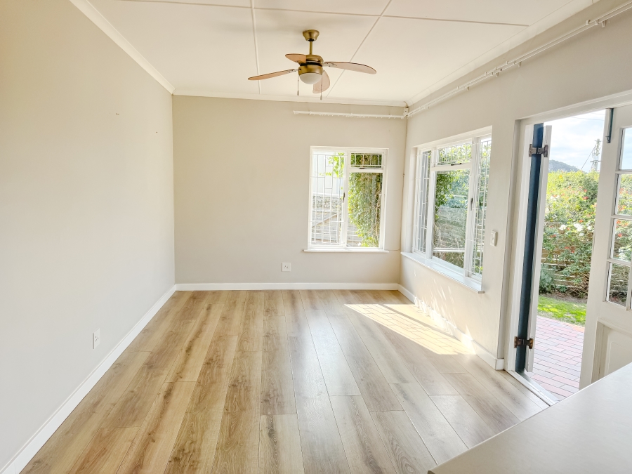 To Let 2 Bedroom Property for Rent in Upper Robberg Western Cape
